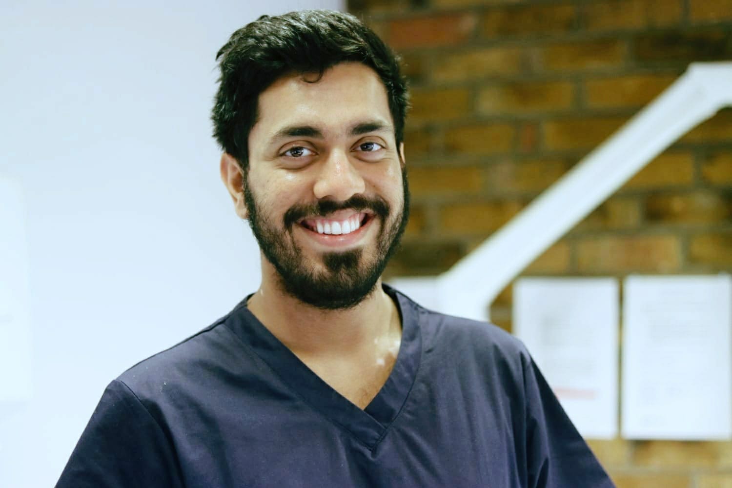 Portrait of Pav Narwal, dentist with a special interest in implants